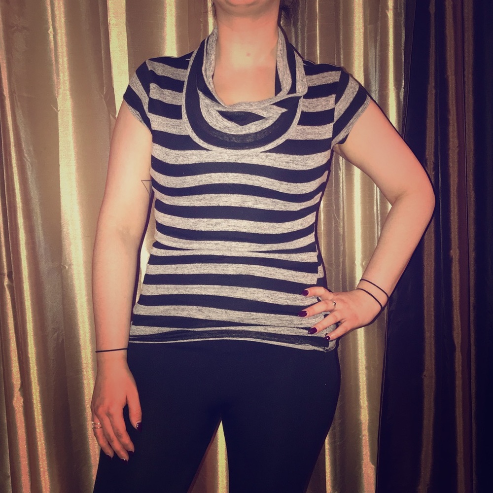 A.Byer: Black & grey striped scoop neck shirt 🔘